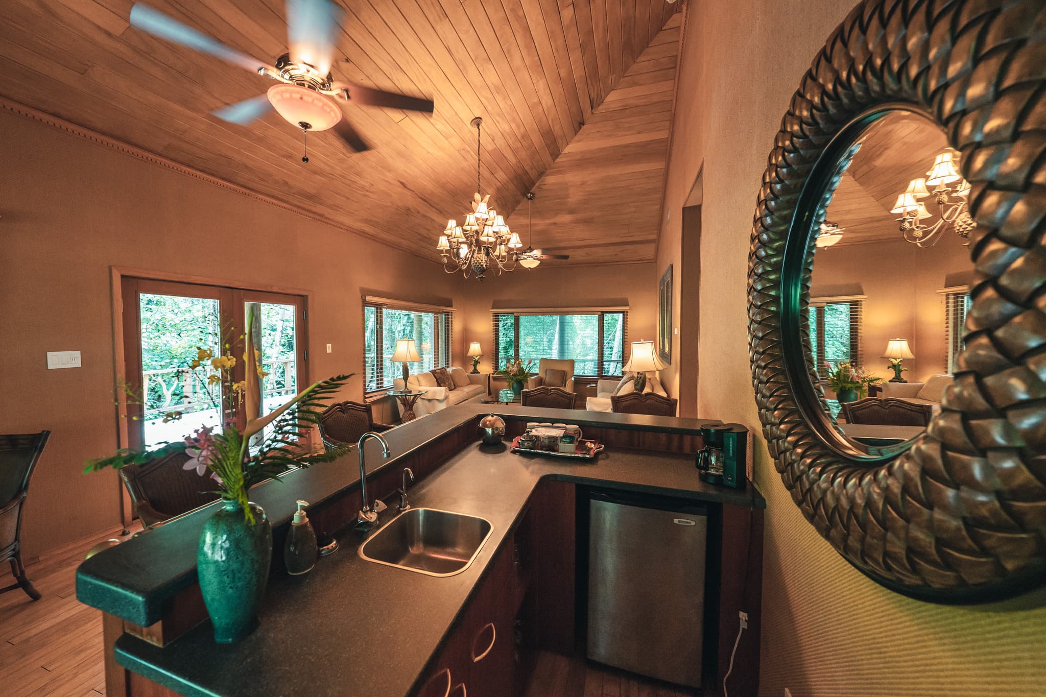 2 Bedroom Family Villa Bar