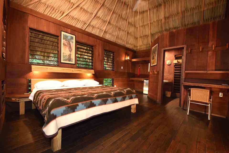 Lamanai Outpost Lodge