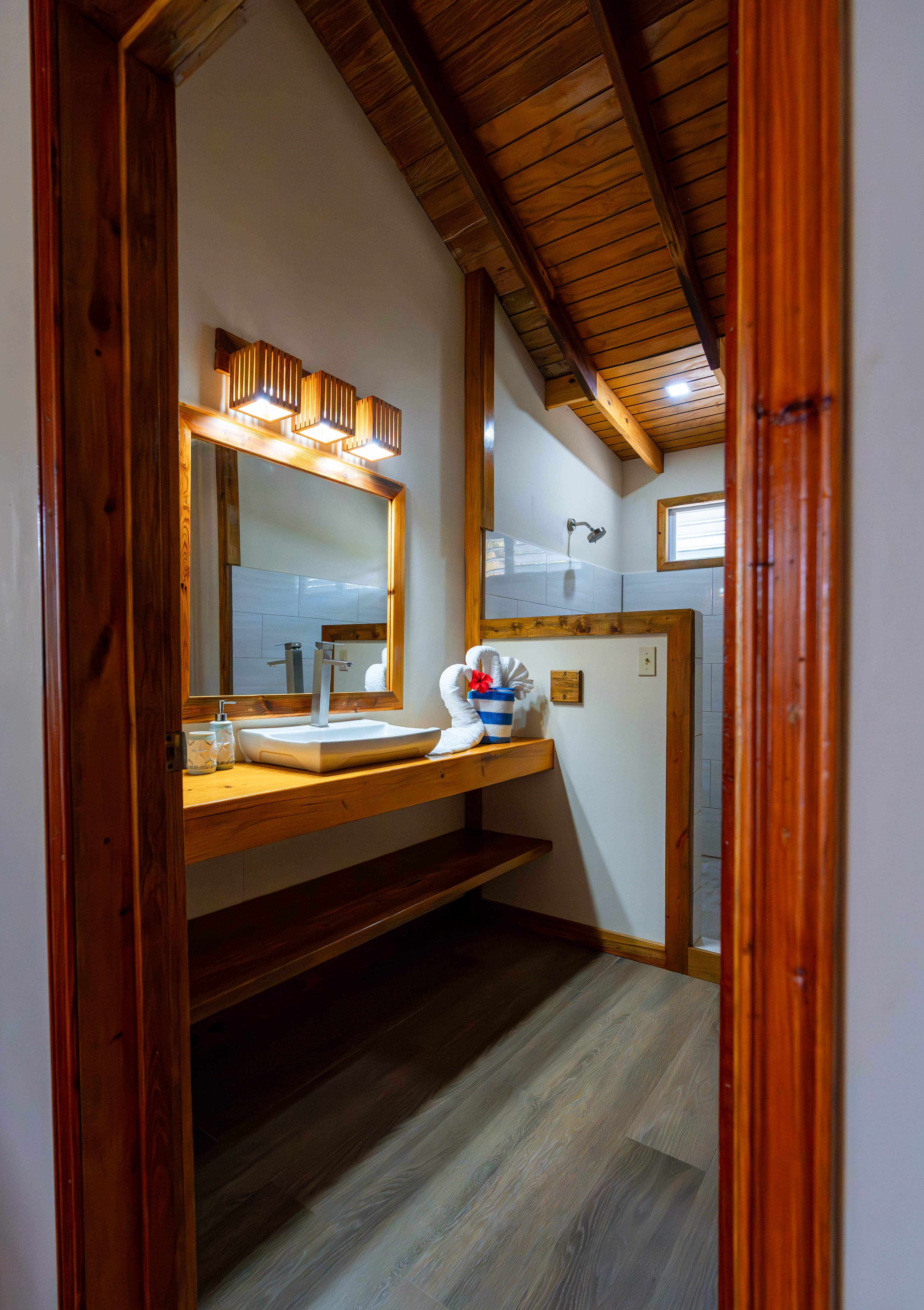 Pelican Beach Resort- South Water Caye
